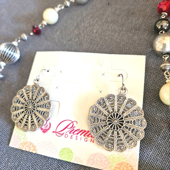 Premier Designs long necklace & fishhook earrings antiqued silver red pearl new - Picture 14 of 14